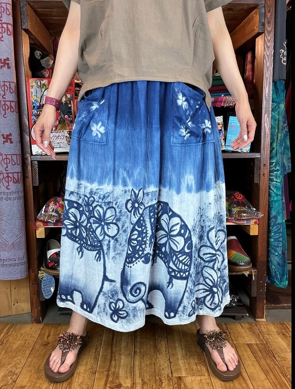 藍染 ダブルガーゼコットン ギャザースカート 型染 - ひざ丈スカート